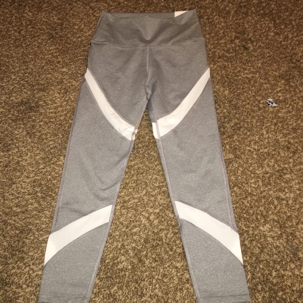 New with tags Aerie mesh leggings